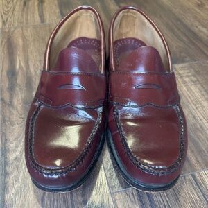 G.H. Bass Weejuns Logan Classic Burgundy Leather Loafers size 11.5